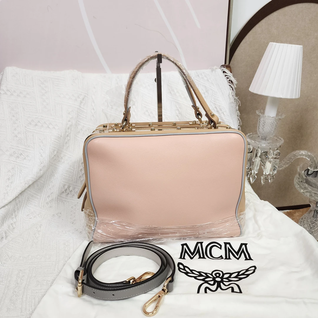 95新 MCM 盒子手提包单肩斜挎包