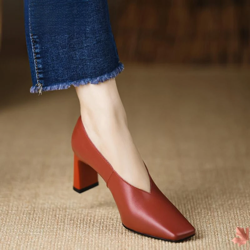 品牌女鞋6.5cm~新款气质方头纯色头层牛皮高跟粗跟女士高跟女鞋