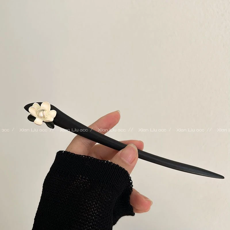 新中式花朵发簪古风夏天简约现代簪子高级感盘发钗子发饰