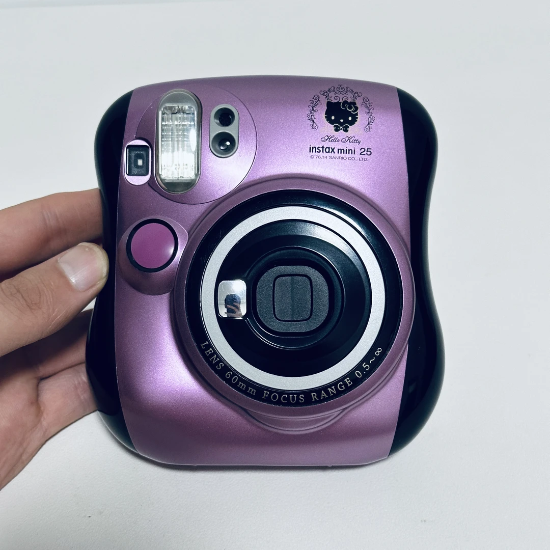 99新 Polaroid/宝丽来 HelloKitty 限量版带外包装壳