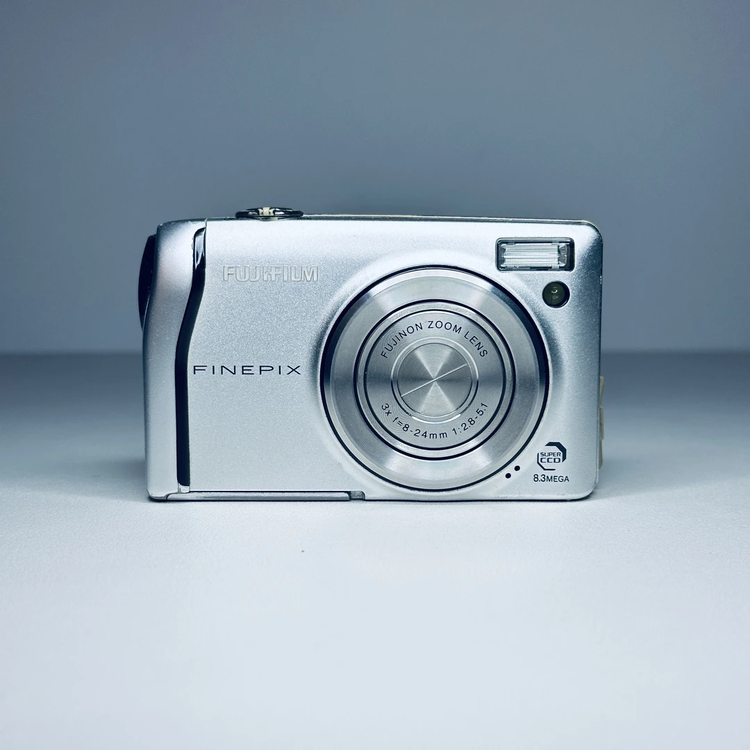 9新 Fujifilm/富士 f40 爆款美白人像必备热门ccd相机