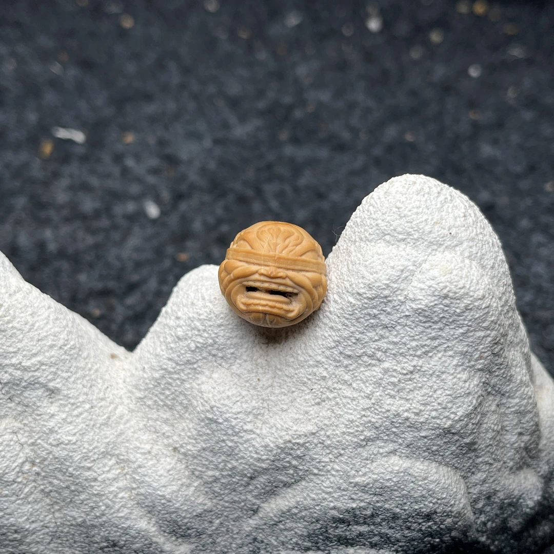 猴头核桃精雕达摩盲僧单颗 退货商家包邮