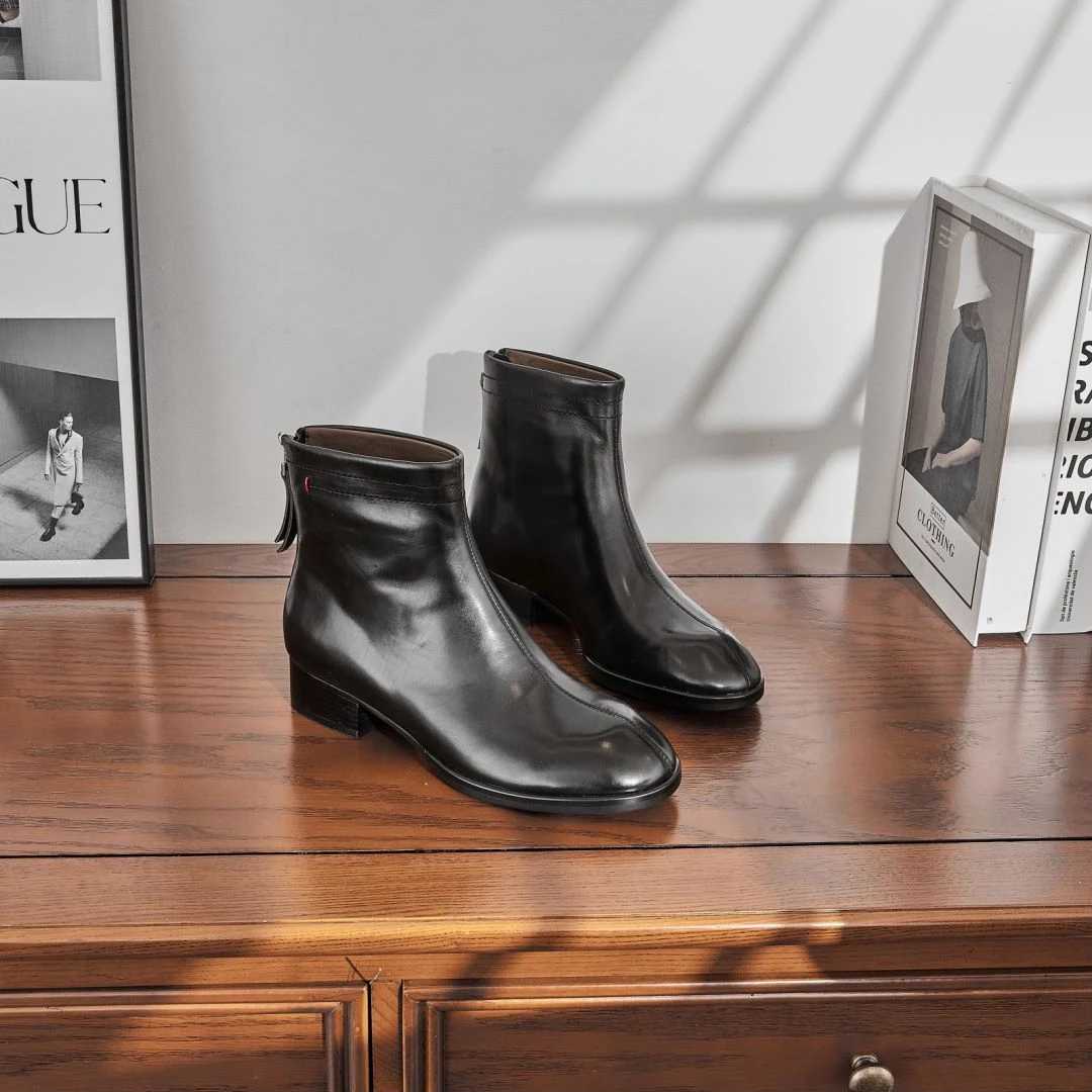 2024秋冬新款法式低跟后拉链百搭短筒真皮女士瘦瘦靴短靴G201