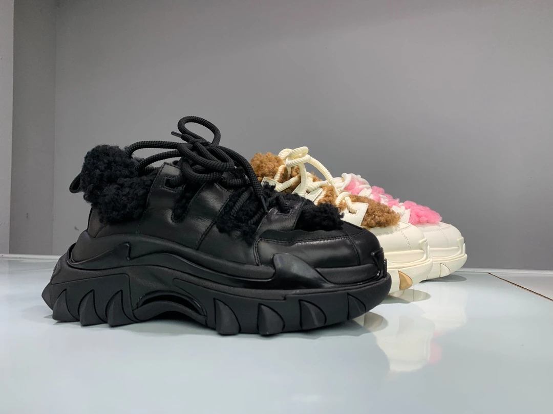 [星腾] 时尚摩登潮流女鞋秋冬厚底老爹运动鞋 236689R