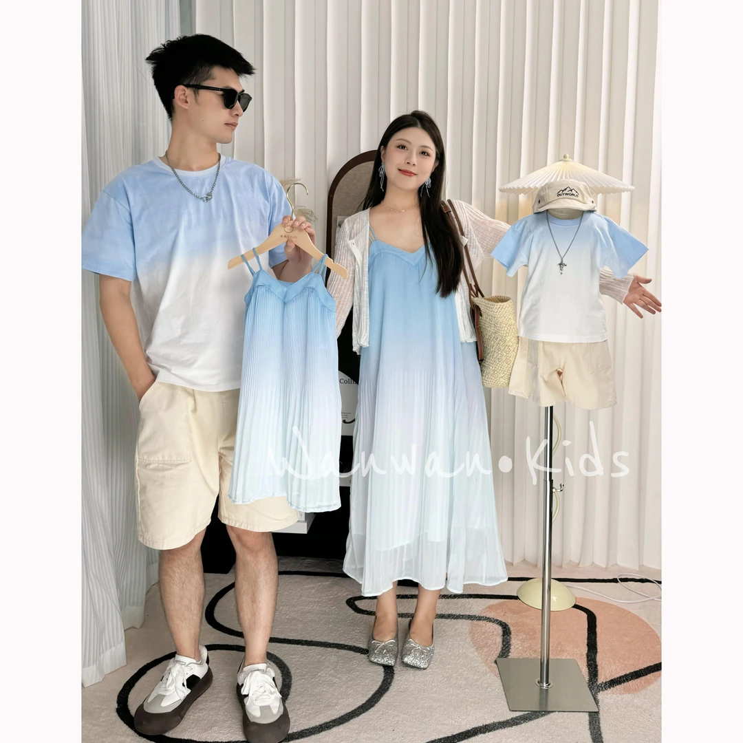 海边风度假吊带连衣裙晚晚一家三口亲子装法式压褶渐变气质高能感