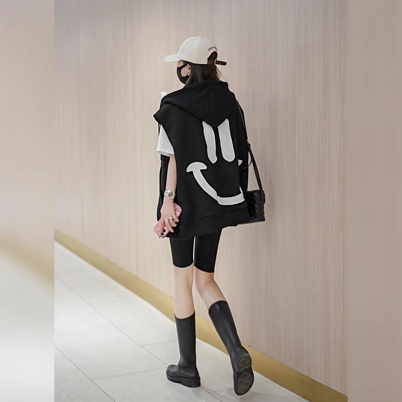 DZBM深圳南油欧货春季新款时尚连帽笑脸印花马甲高端春装W7452