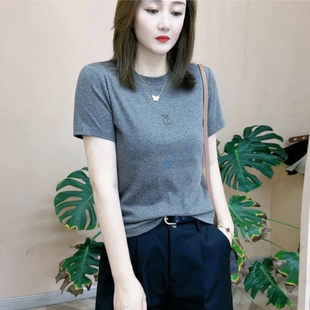 （愉沁服饰）夏秋新款圆领纯色简约显瘦洋气百搭T恤短袖上衣8878款