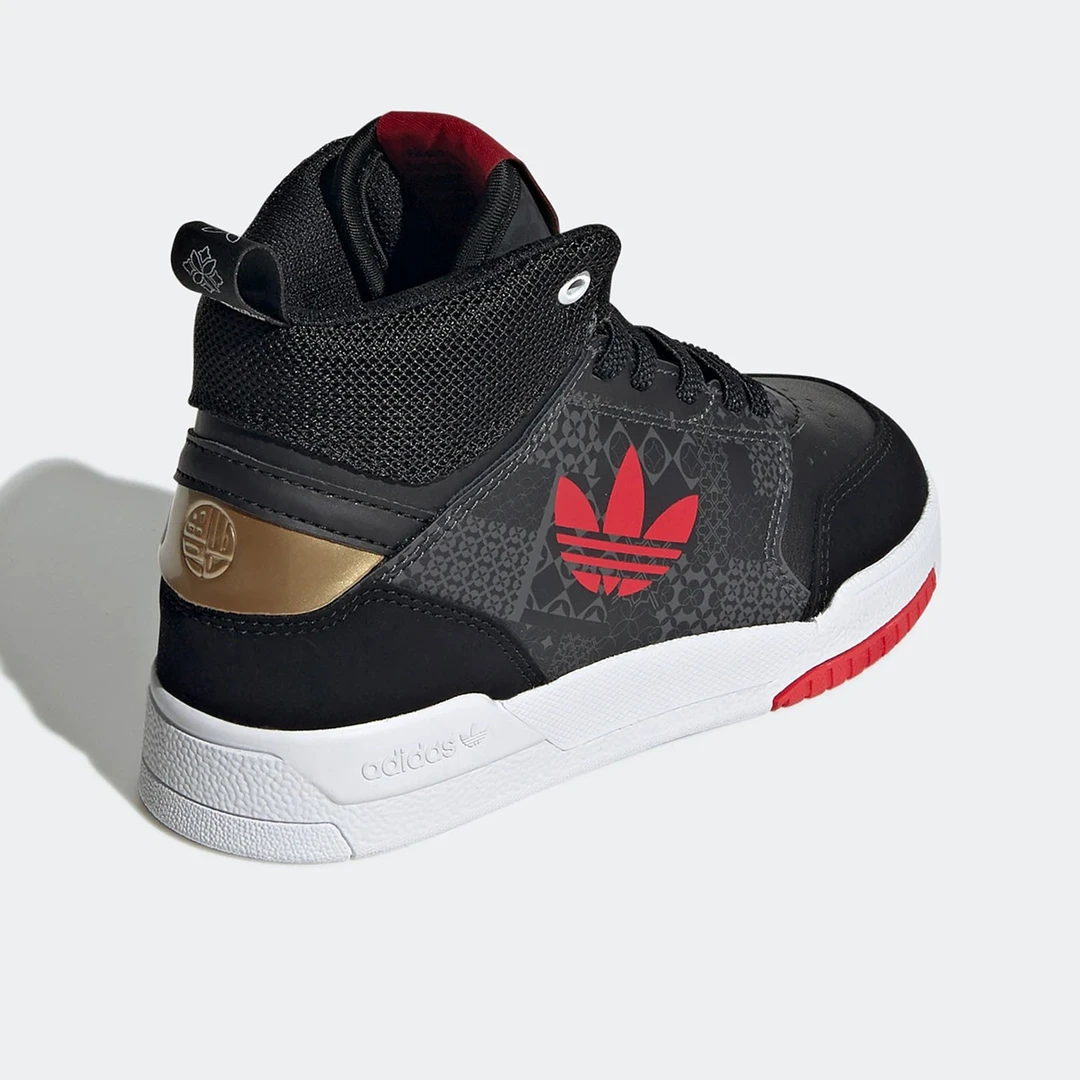 Adidas/阿迪达斯正品三叶草新款儿童运动休闲舒适板鞋GY2027