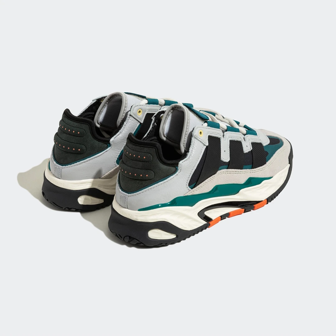 Adidas/阿迪达斯正品三叶草男女透气耐磨运动休闲鞋ID4086