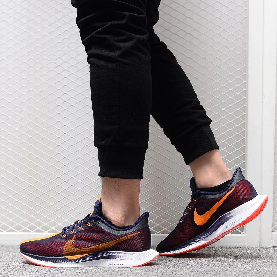 Nike/耐克正品女子缓震运动跑步鞋 AJ4115-486