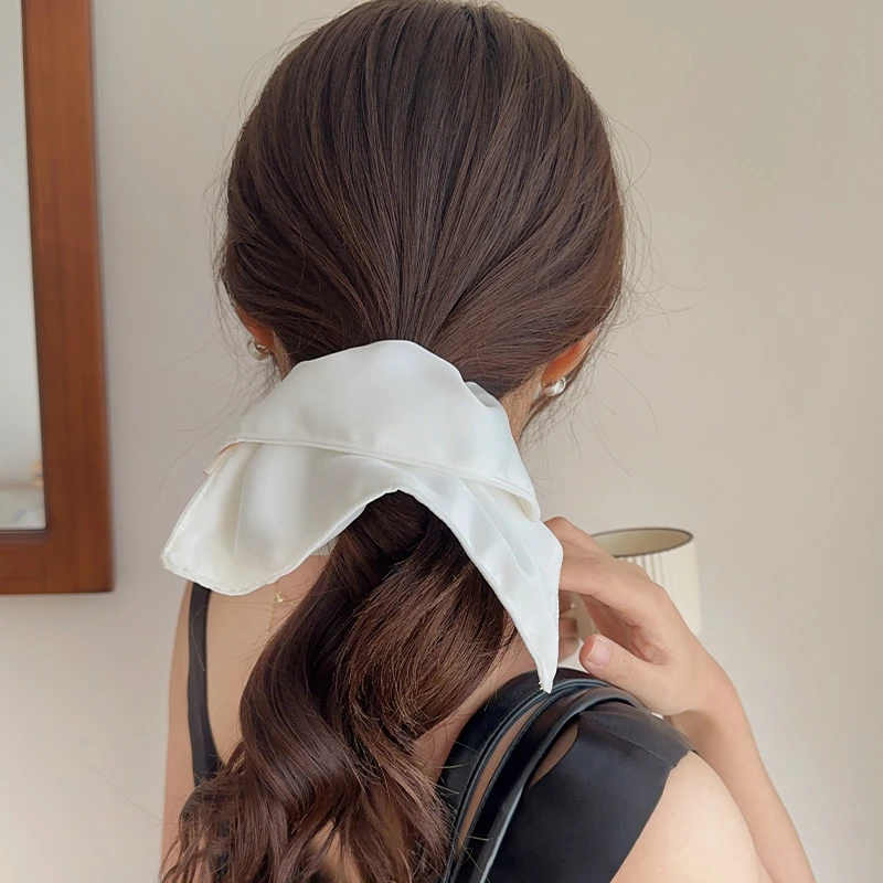 赵露思同款奶白色方巾大肠发圈女后脑勺马尾发绳2024新款头绳发饰