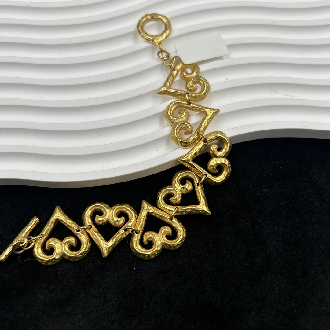 95新 YSL/圣罗兰 YSL爱心手链/ysl00089