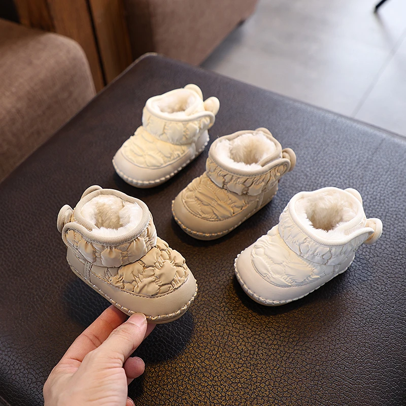 冬季新款宝宝雪地靴男女小童加绒棉鞋保暖软底0-1岁婴儿学步鞋子6