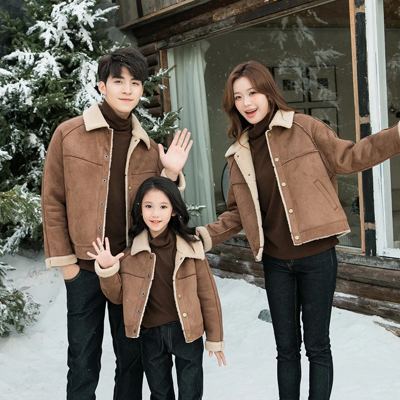 时尚高端亲子装一家三口秋冬装2024新款潮洋气母女麂皮绒外套上衣