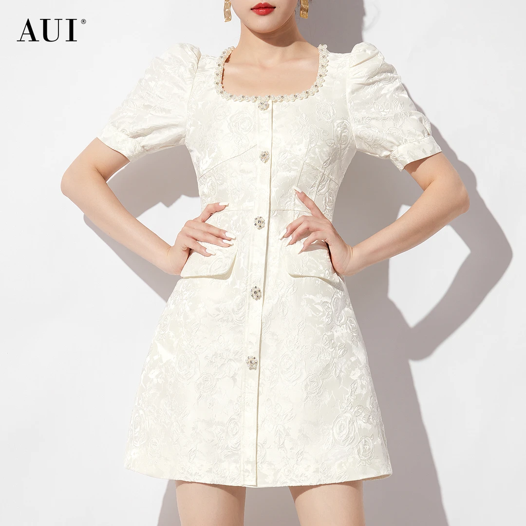 aui【老板娘夏天】杏色名媛连衣裙女2024方领泡泡袖中长裙24W014218