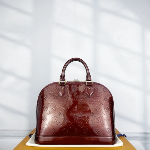 妃鱼/95新/路易威登/Louis Vuitton/手提包/市场价18000