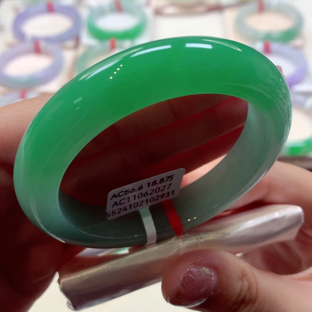 翡翠手镯未镶嵌二十号77