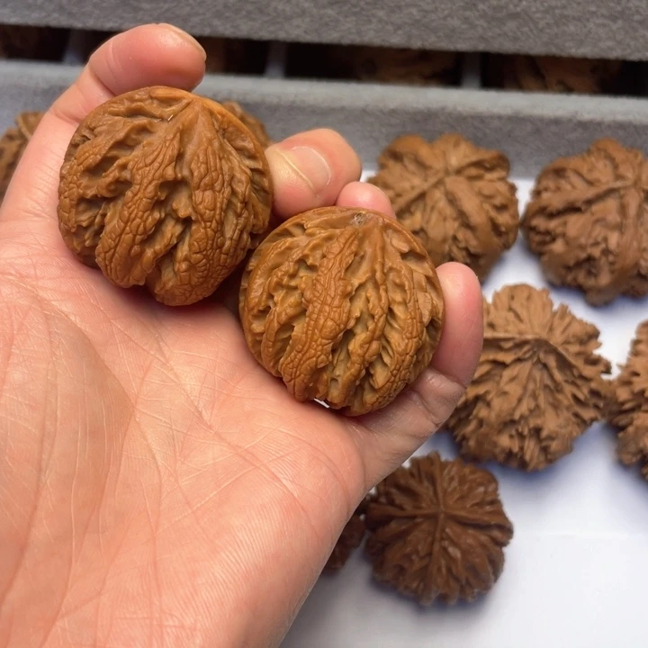 文玩核桃吊坠文玩