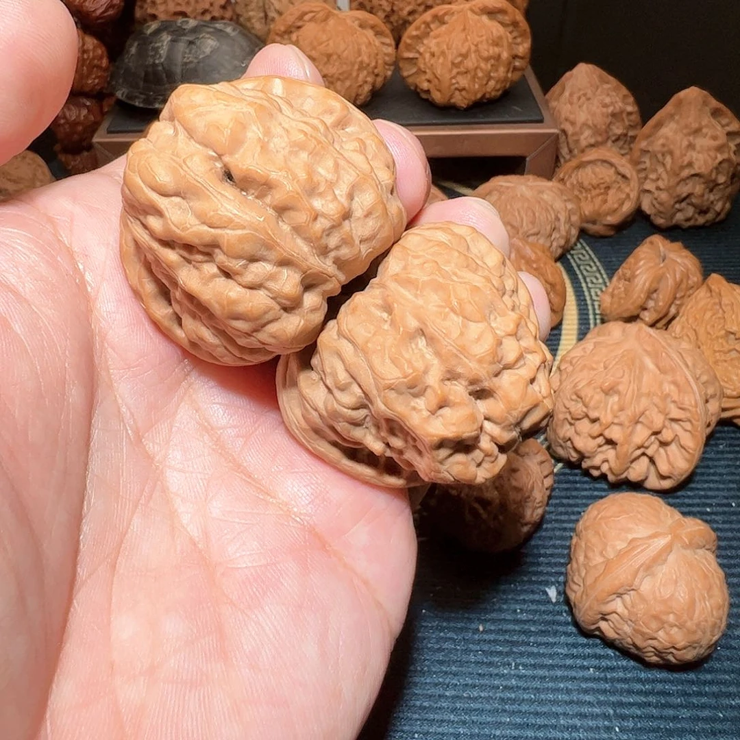 文玩核桃吊坠42蛤蟆头