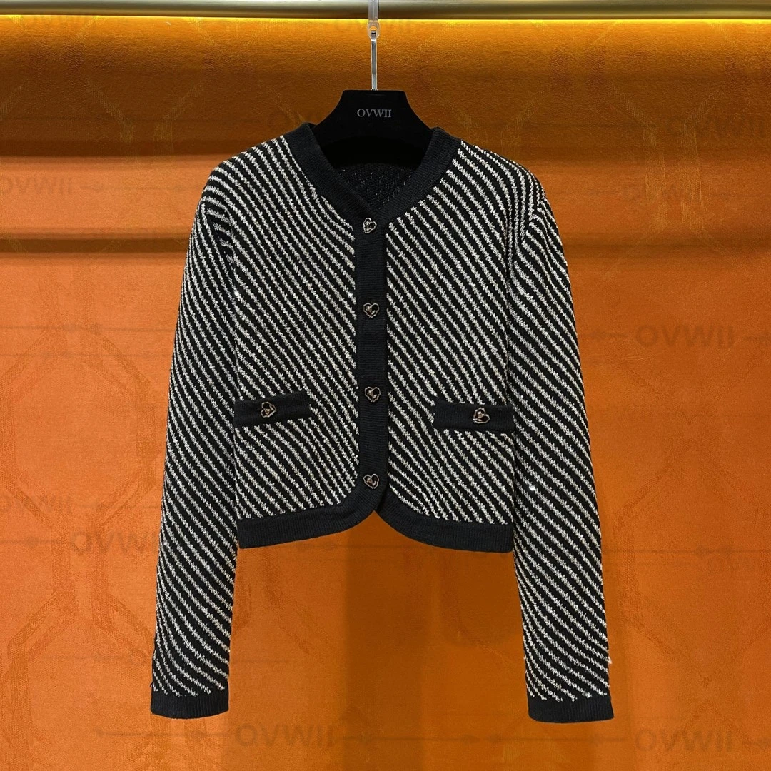 盼起美22  xh125英国OVWII小香风条纹短款外套黑色开衫上衣