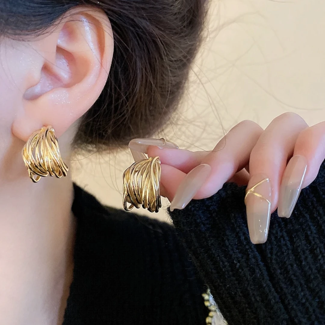 铜合金耳饰 精致轻奢时尚百搭耳钉金属冷淡风耳环高级感气质耳饰