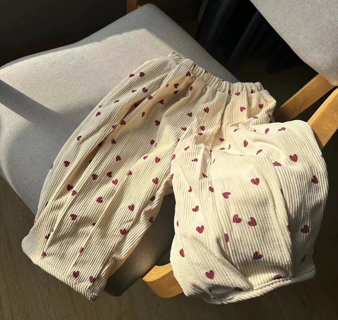 童装秋冬季新款可爱系爱心裤