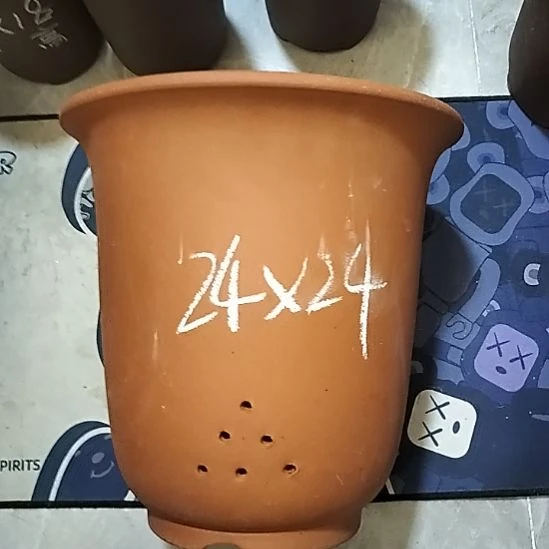 紫砂20CM（含）-50CM（不含）红泥特大金钟瑕疵一个