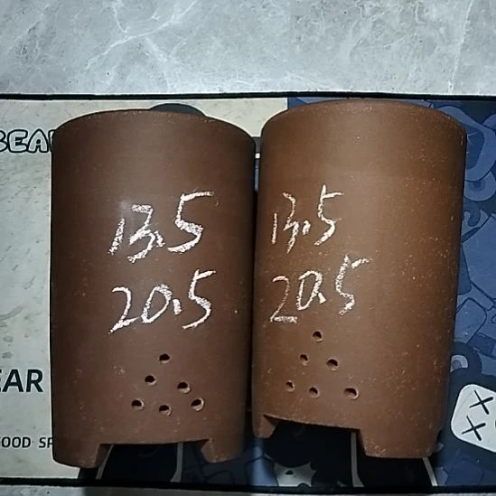 紫砂20CM（含）-50CM（不含）大笔筒两个微瑕