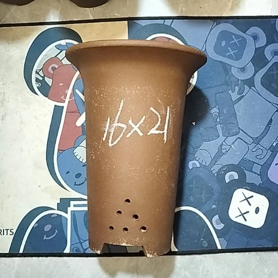 紫砂20CM（含）-50CM（不含）小号兰花紫泥两个微瑕