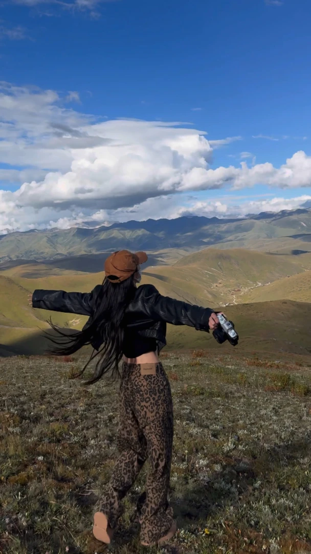 美式复古纹豹阔腿牛仔裤女小众设计感高腰宽松显瘦直筒休闲长裤子