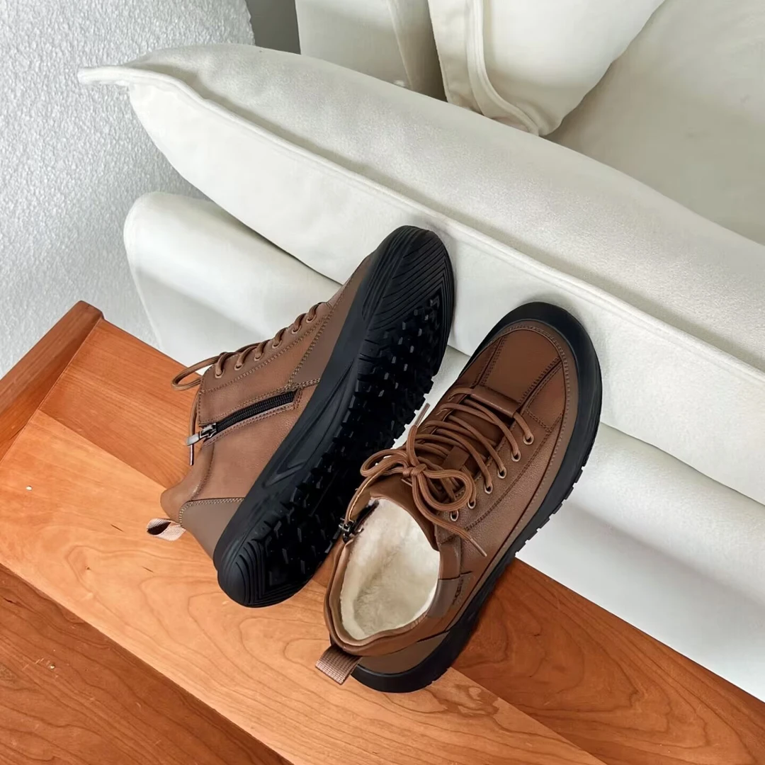 桑坡男款圆头侧标休闲皮鞋9717真皮冬季软底男士舒适时尚百搭