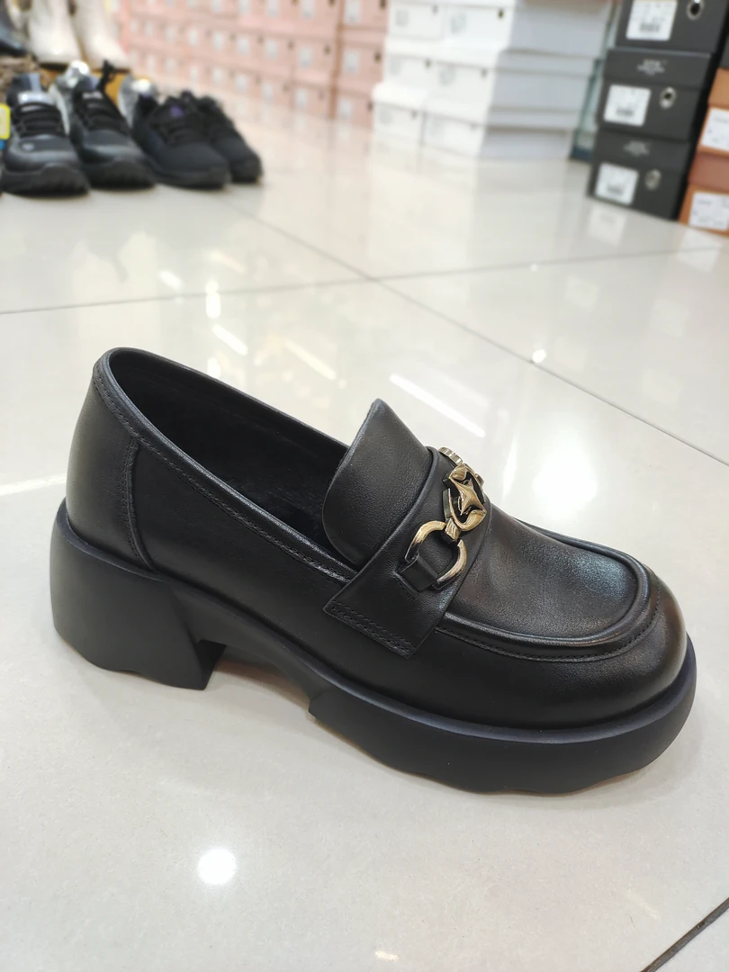 真皮乐福鞋女英伦风复古单鞋圆头舒适百搭软底小皮鞋