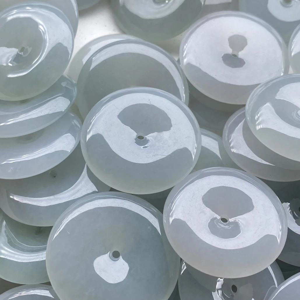 天然缅甸翡翠平安扣冰胶老种男士平安扣女士吊坠多样性发其一