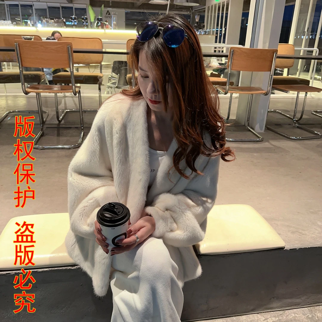 【貂依】2307 明星同款紫金天鹅绒短二蝙蝠袖水貂