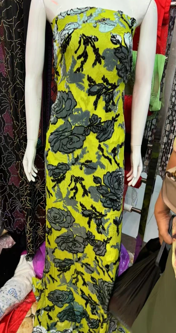 OZTUR/欧孜特OZTUR欧孜特手绘真丝绒民族风布料