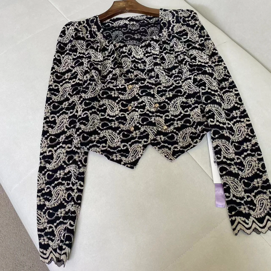 春季新款蕾丝提花方领法式超洋气修身气质泡泡袖小衫 C4281 C4279