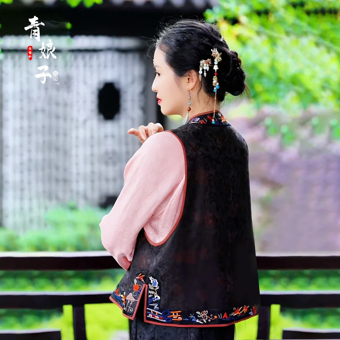 青娘子香云纱【云栖】复古绣花提花中式中国风重工刺绣夏季马甲4121