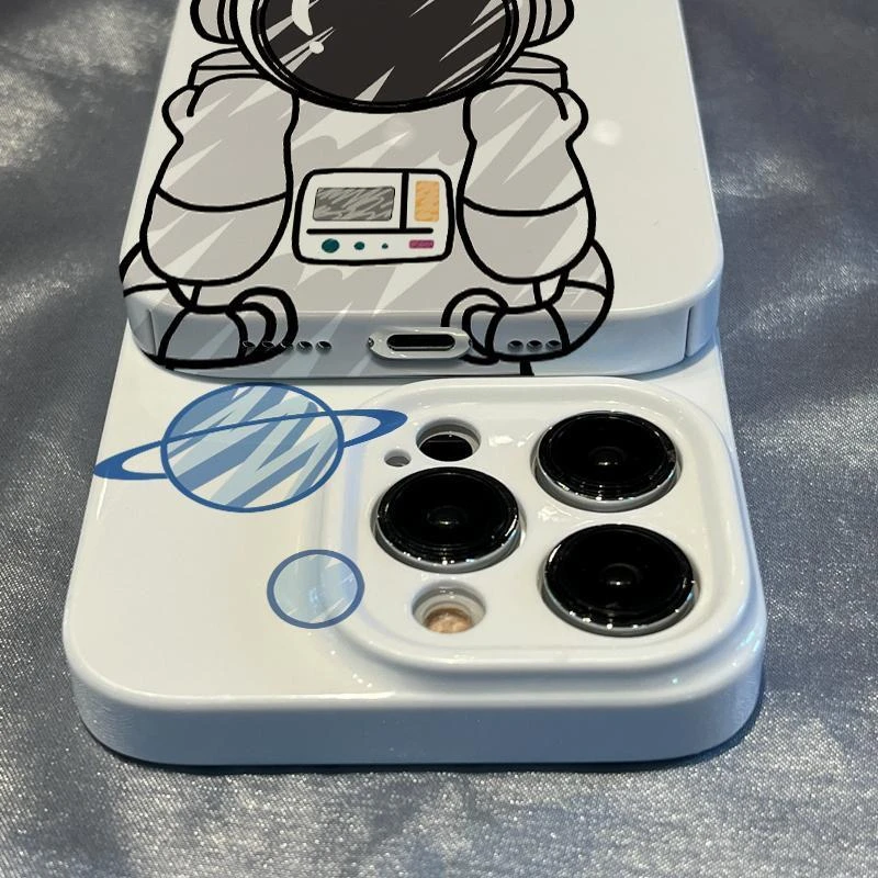 新款卡通宇航员iphone14pro菲林手机壳苹果13不发黄12全包x硬壳11