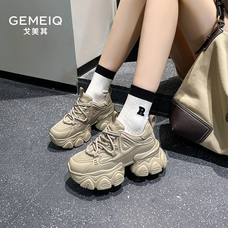 戈美其女2024年春秋网红时尚百搭黑色老爹鞋女ins松糕底休闲女鞋