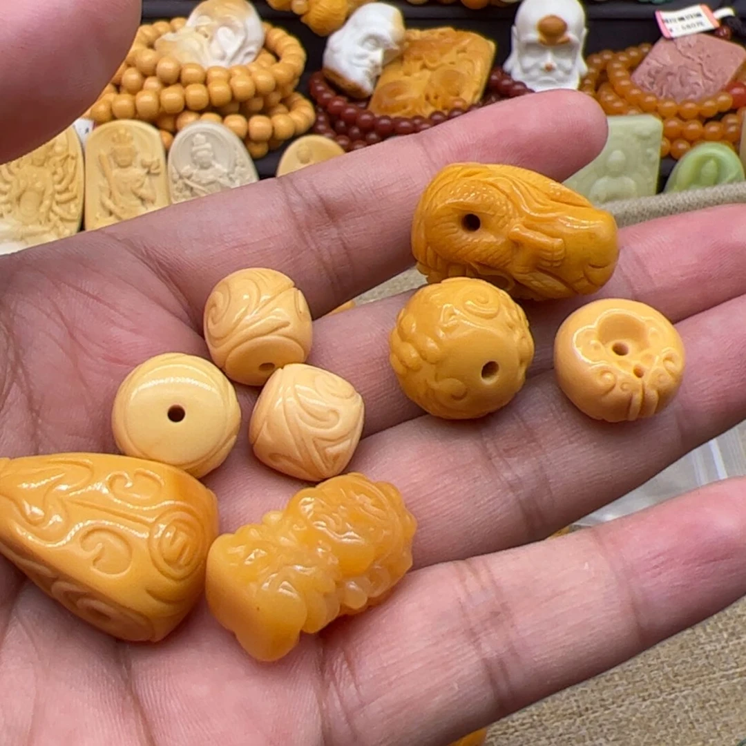 【闪购商品】石英质玉配饰未镶嵌东**王