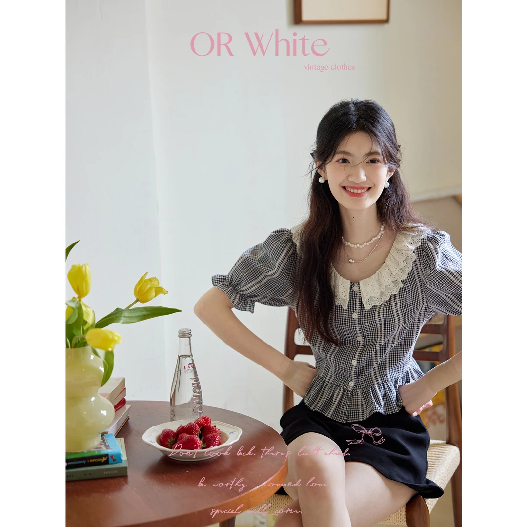 ORWhite 法式复古双层花边镂空刺绣上衣泡泡袖格子短袖衬衫女