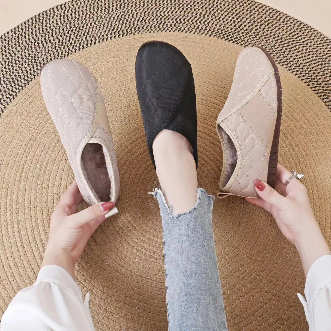 KAMANZHE/卡曼哲2024新款软底软面休闲百搭时尚一脚蹬豆豆鞋女