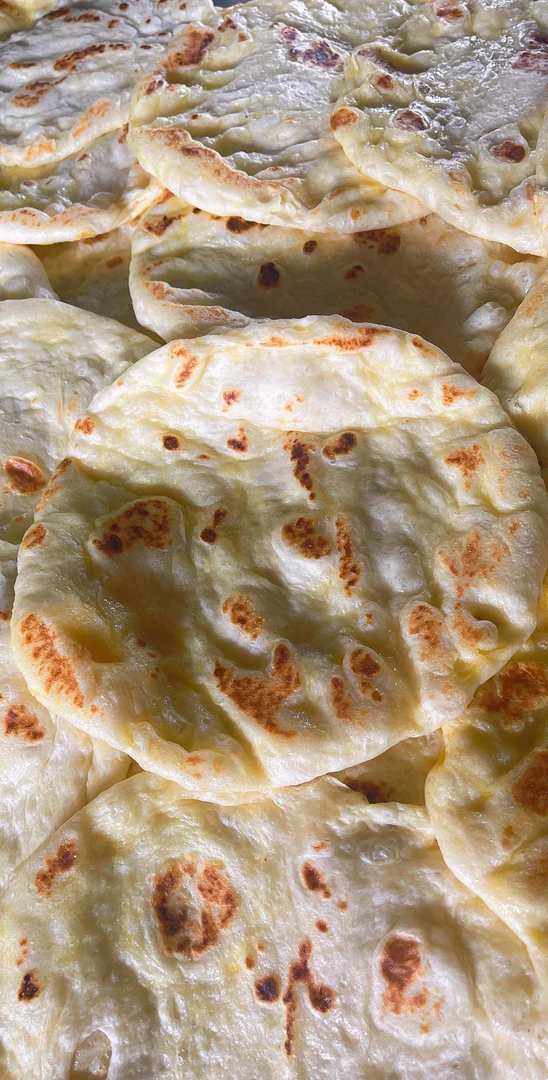 肇东特色发面大饼暄软劲道