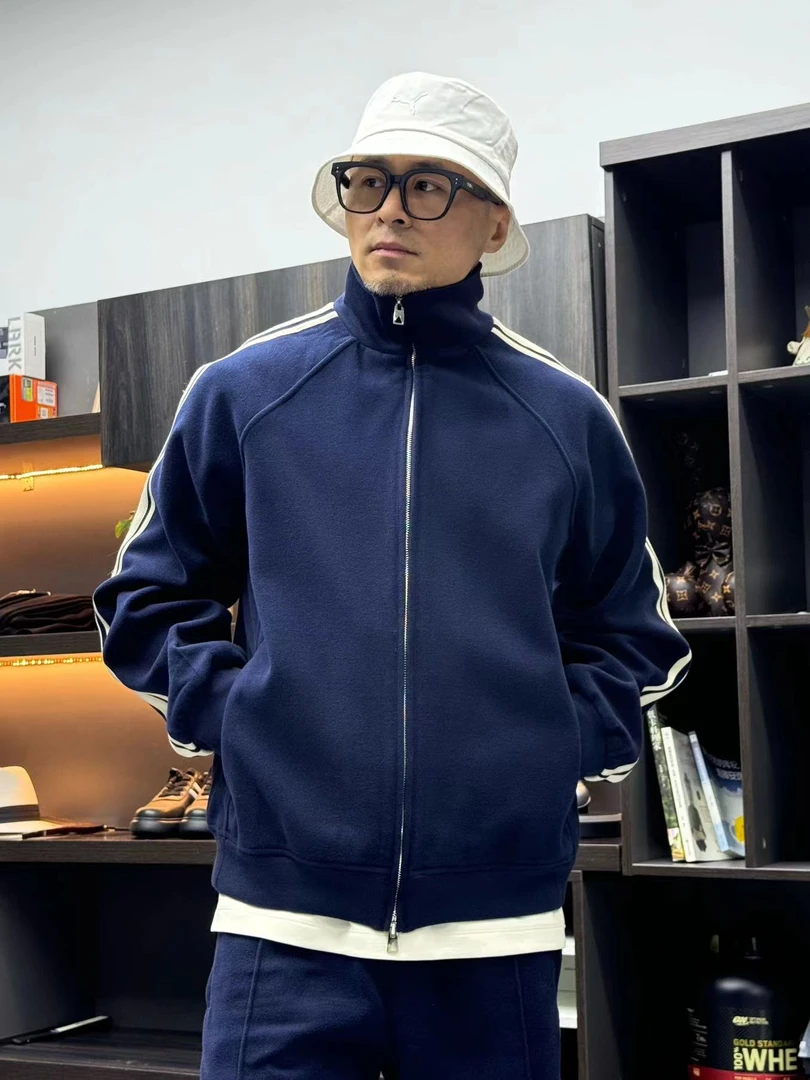 经典运动套装修身长袖休闲百搭