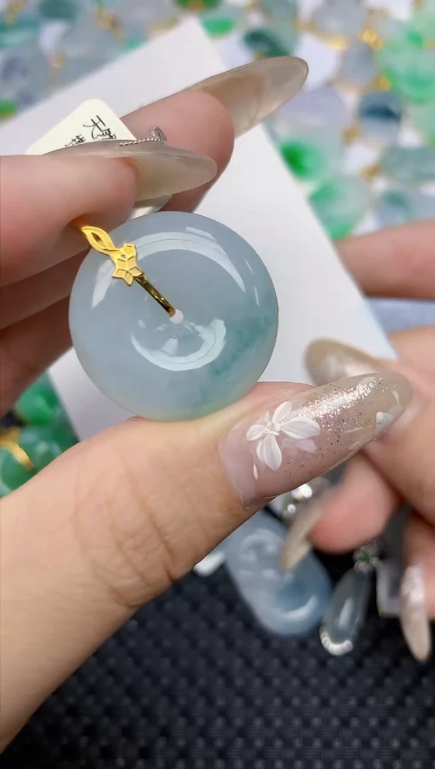 【闪购商品】翡翠颈饰18K金镶嵌天然A货翡翠 106