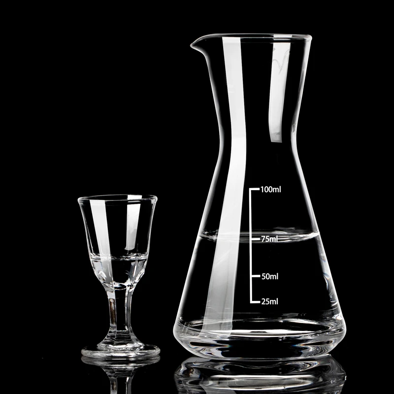 带刻度白酒分酒器手工吹制家用洋酒公杯水晶玻璃分酒壶白酒醒酒器