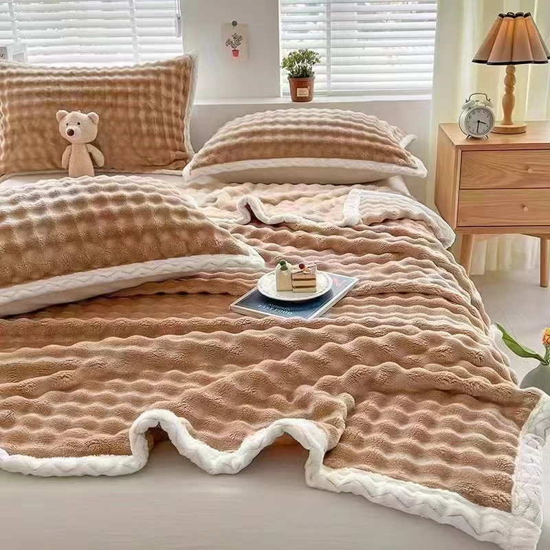 双人柔软加厚泡芙毯2.0*2.3