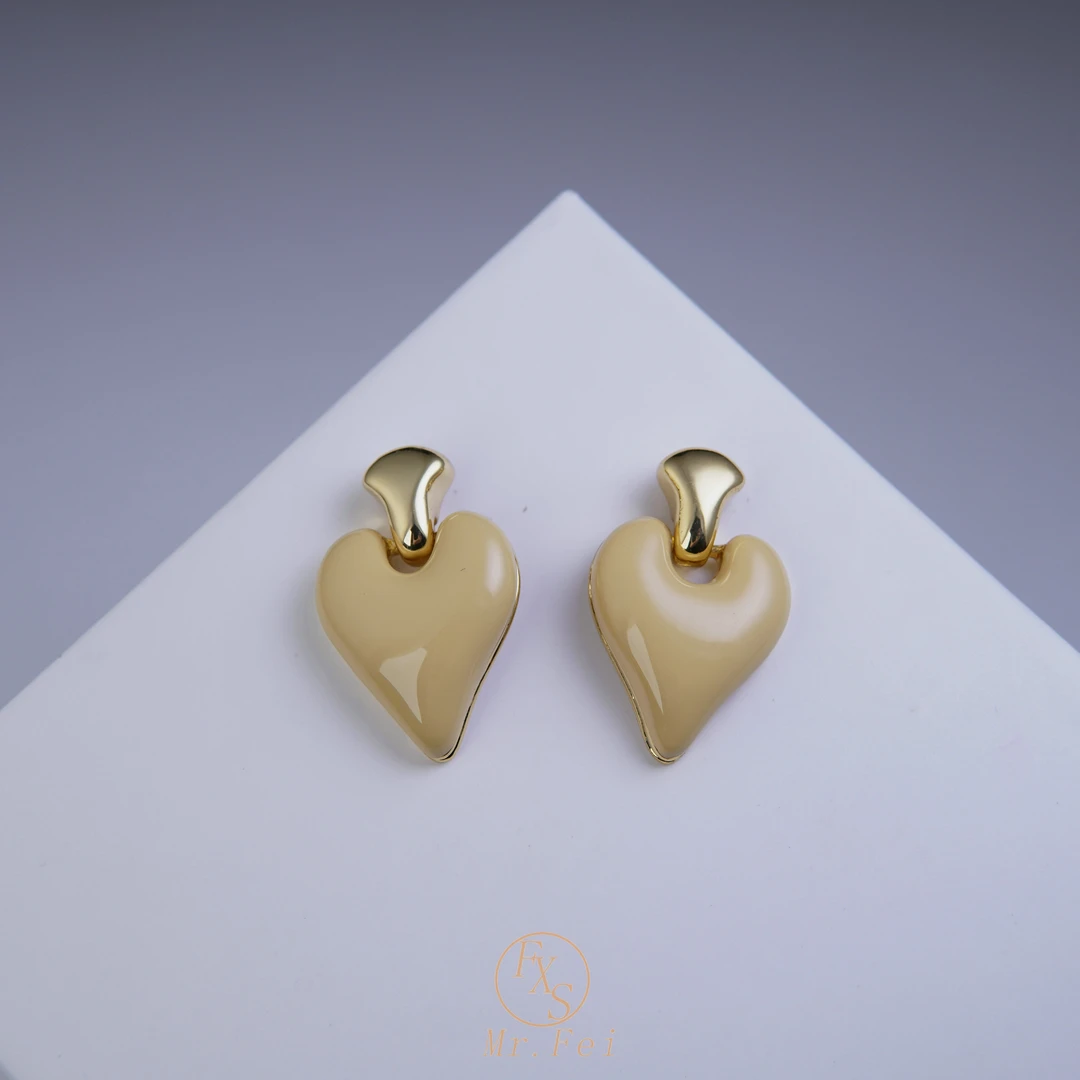 铜合金耳饰 溯源好物百搭法式简约耳饰~9738