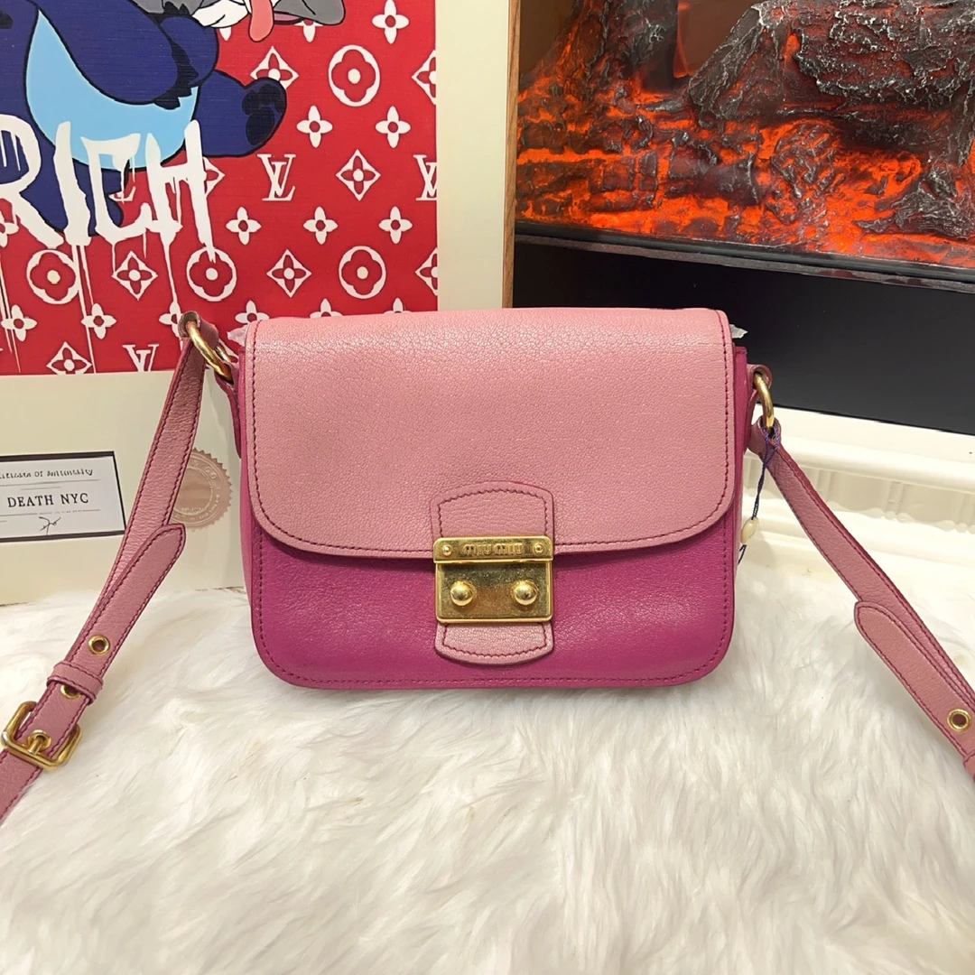 95新 MIU MIU/缪缪 缪缪粉拼色单肩包 gk259