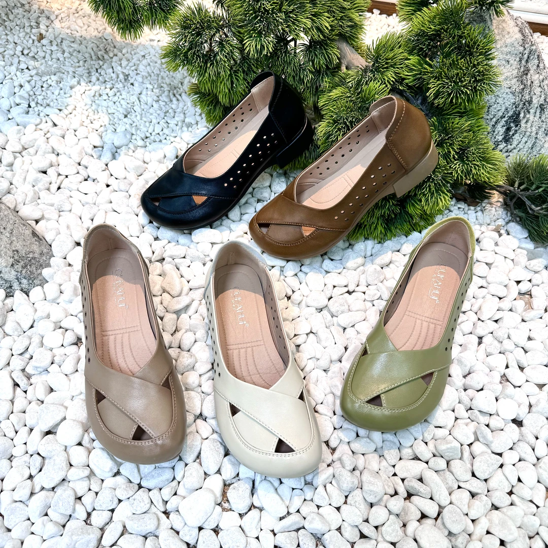 5678夏季新款凉鞋中老年妈妈软底软面纯色复古风舒适包头凉鞋单鞋